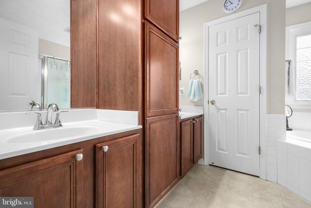 2229 WILDFLOWER WAY