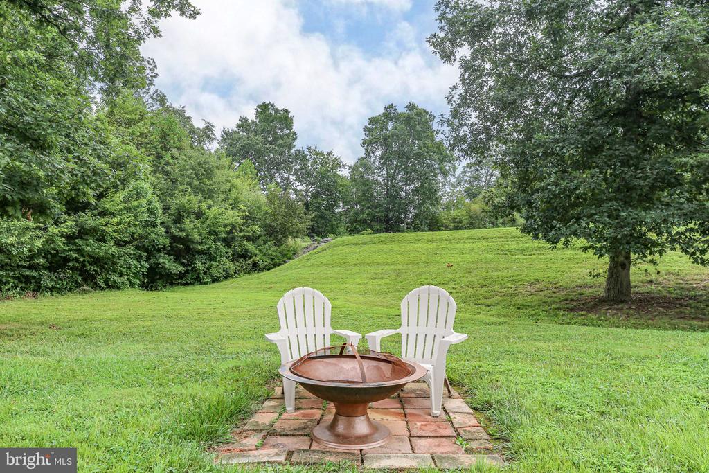 2229 WILDFLOWER WAY