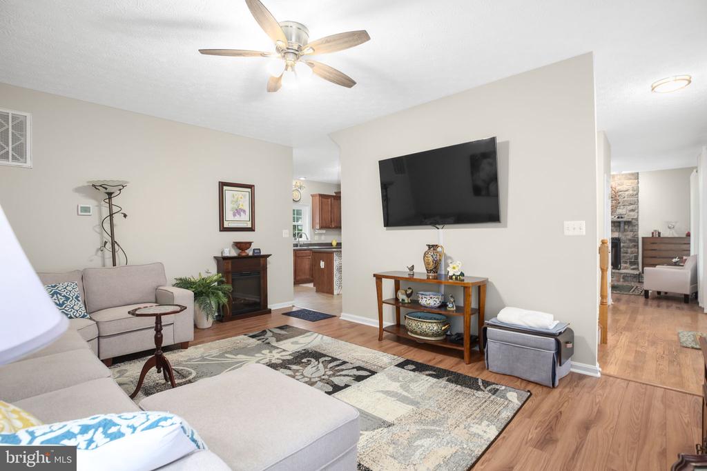 2229 WILDFLOWER WAY