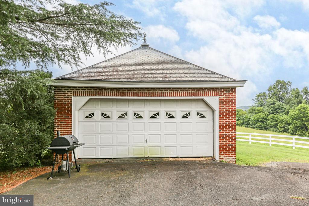 590 N MADISON ROAD