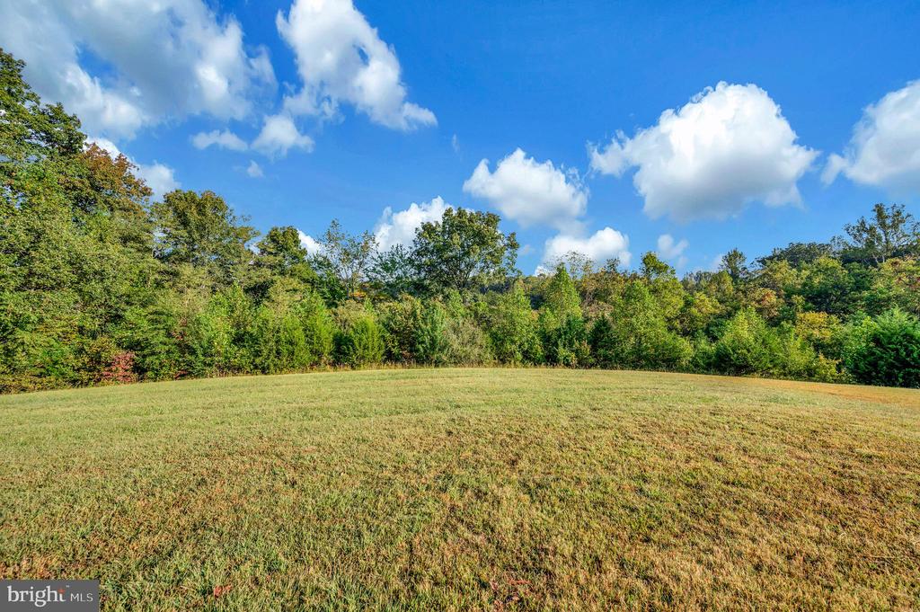 24307 INDEPENDENCE ROAD