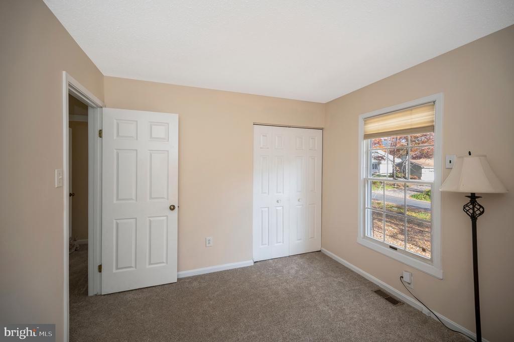 205 FAIRFAX LANE