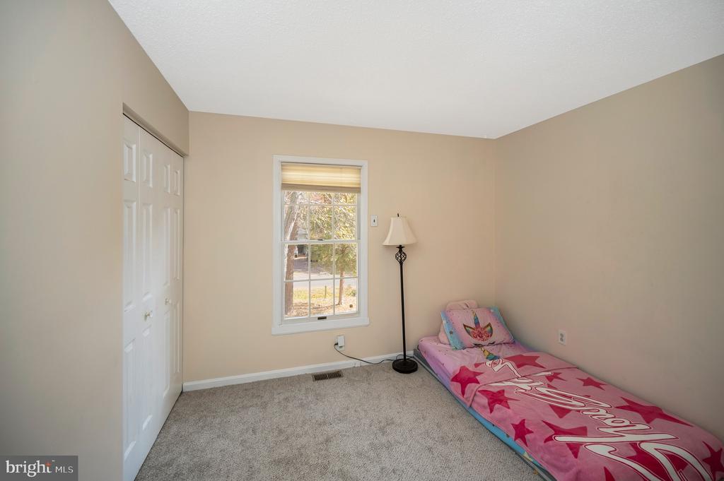 205 FAIRFAX LANE