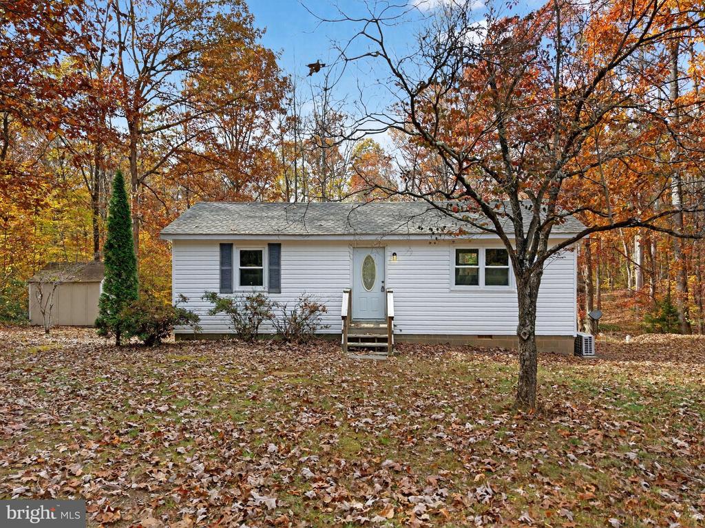 19239 MOUNTAIN TRACK ROAD