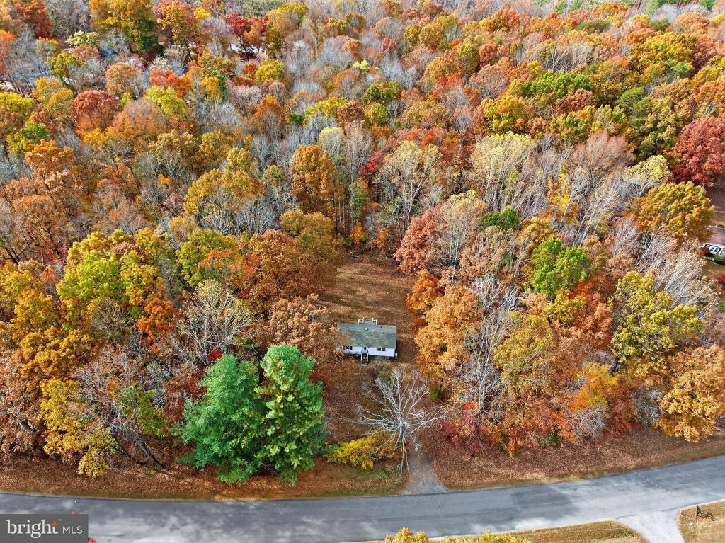 19239 MOUNTAIN TRACK ROAD