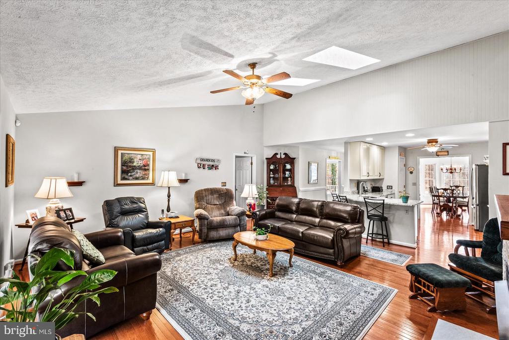 142 YORKTOWN BOULEVARD