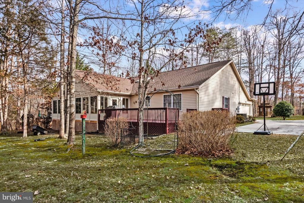 142 YORKTOWN BOULEVARD