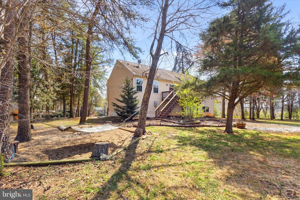 104 CARLYLE COURT