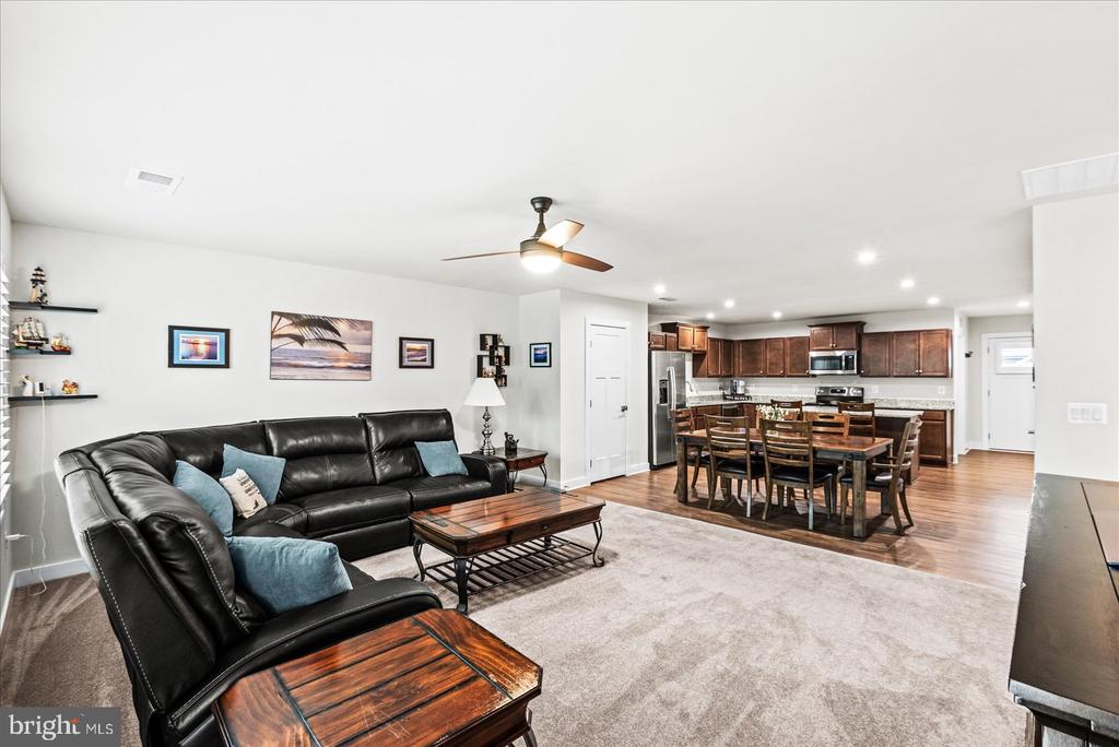35150 DAISY WAY