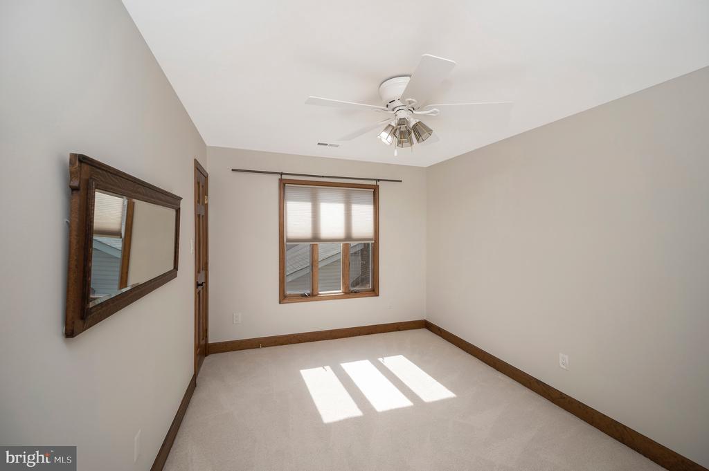 205 SKYLINE ROAD