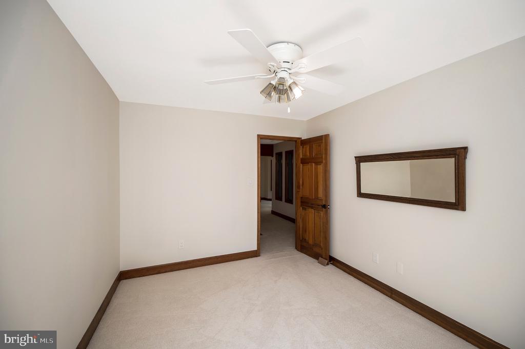 205 SKYLINE ROAD