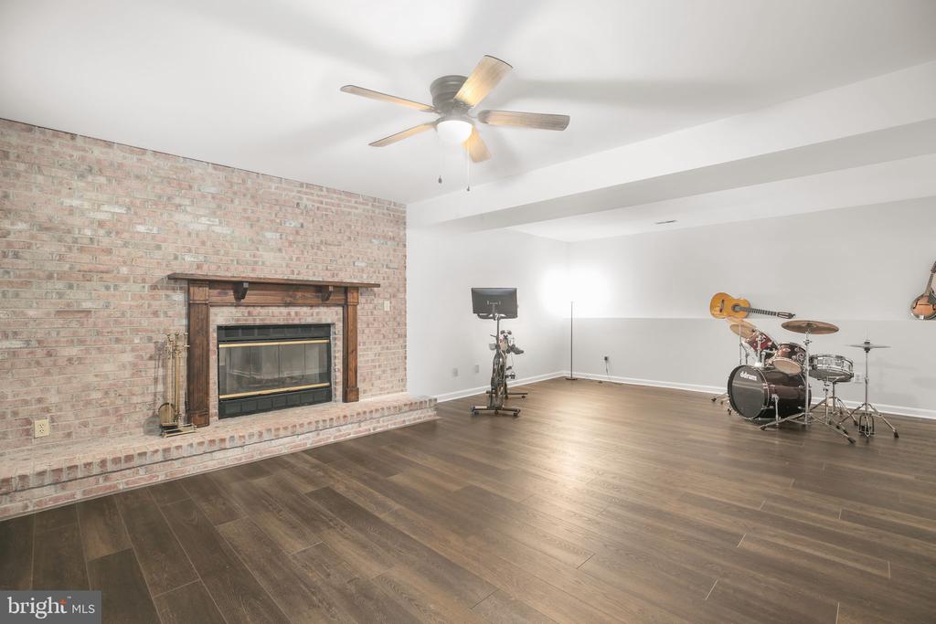 132 JEFFERSON AVENUE