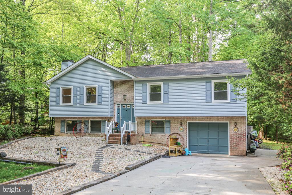132 JEFFERSON AVENUE