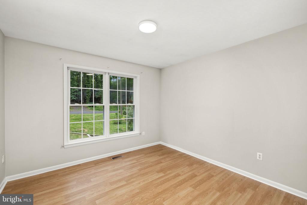 104 FEDERAL ROAD