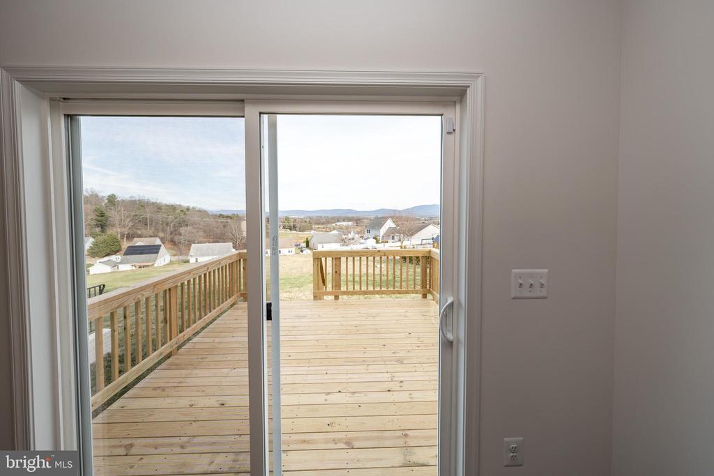 121 INDIAN HILLS ROAD