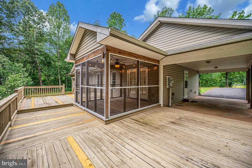 10211 OLD LAWYERS ROAD