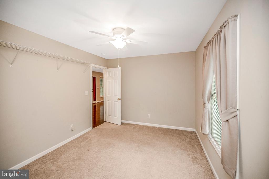 10211 OLD LAWYERS ROAD