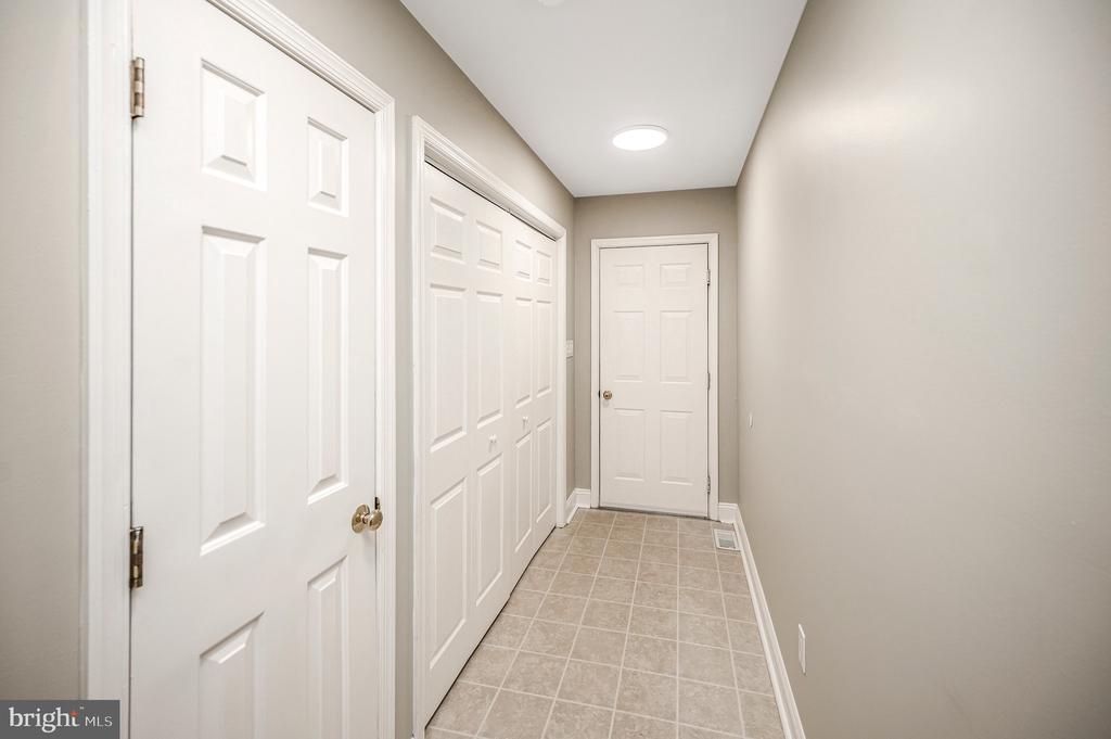 221 BIRDIE ROAD