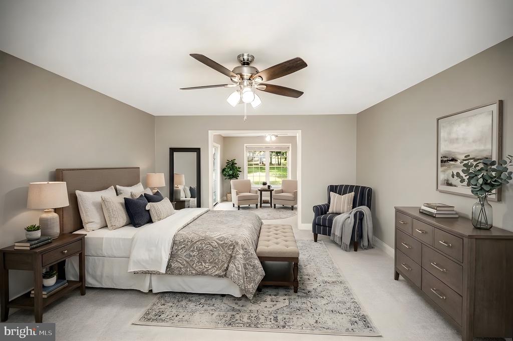 221 BIRDIE ROAD