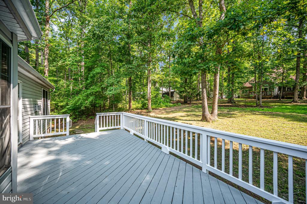 221 BIRDIE ROAD