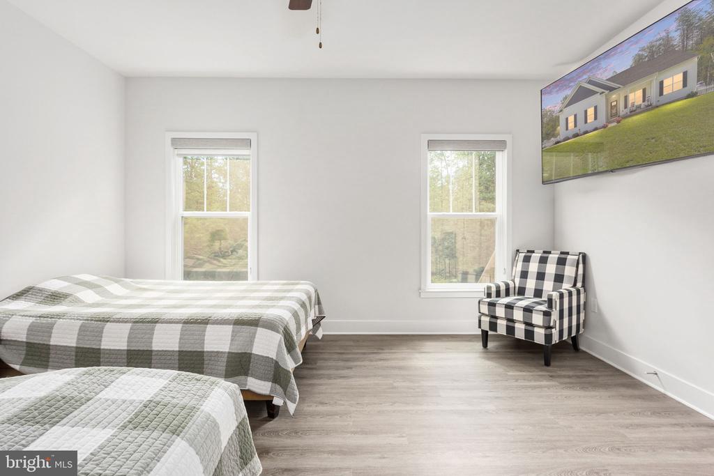 3301 FLAT RUN ROAD