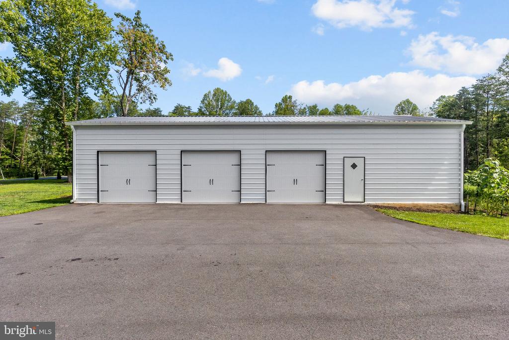 3301 FLAT RUN ROAD