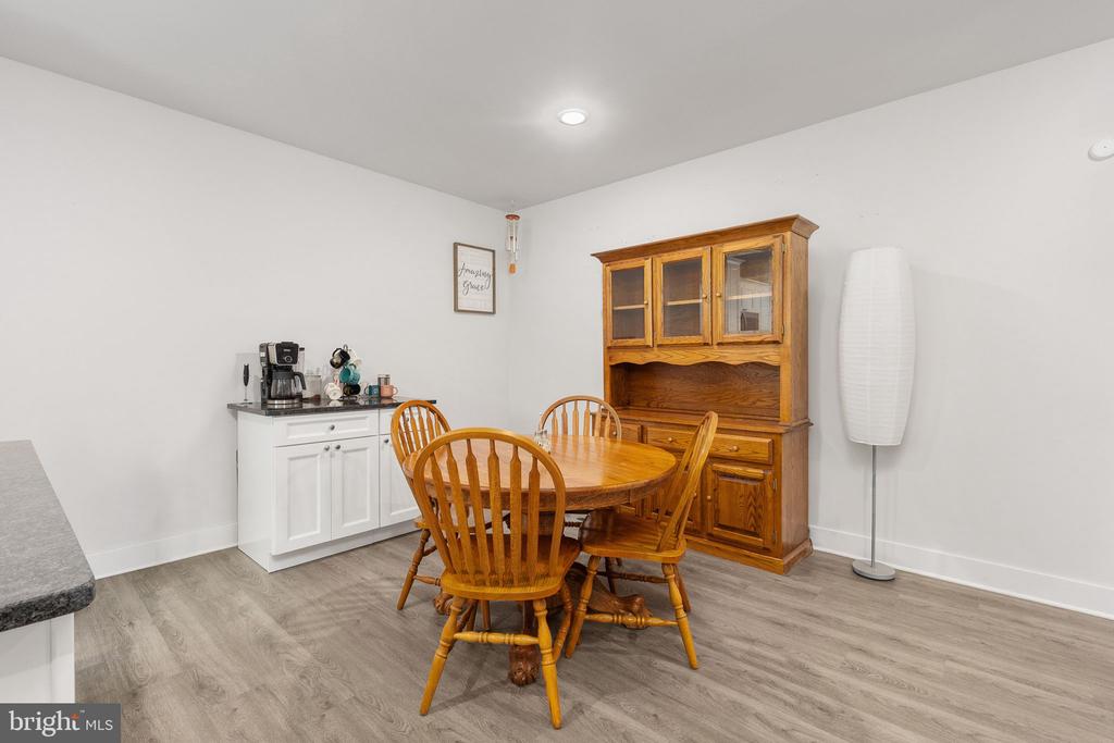 3301 FLAT RUN ROAD