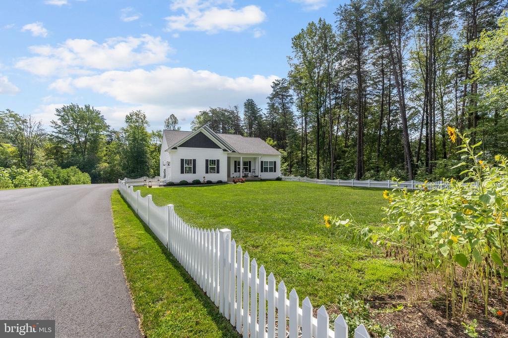 3301 FLAT RUN ROAD