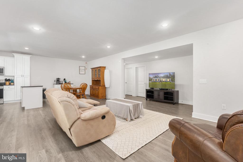 3301 FLAT RUN ROAD