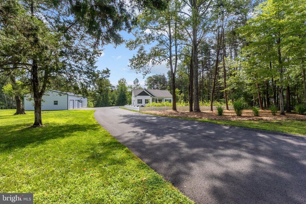 3301 FLAT RUN ROAD