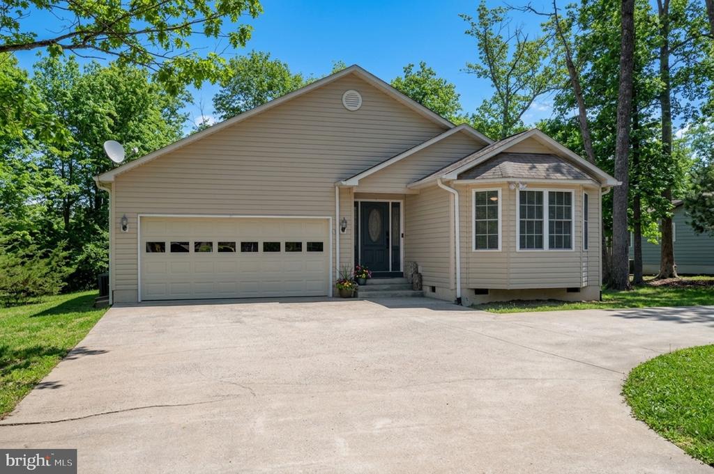 521 LIBERTY BOULEVARD