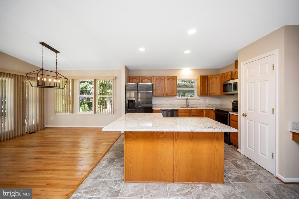 405 CONSTITUTION BOULEVARD