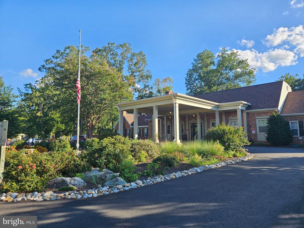607 LIBERTY BOULEVARD