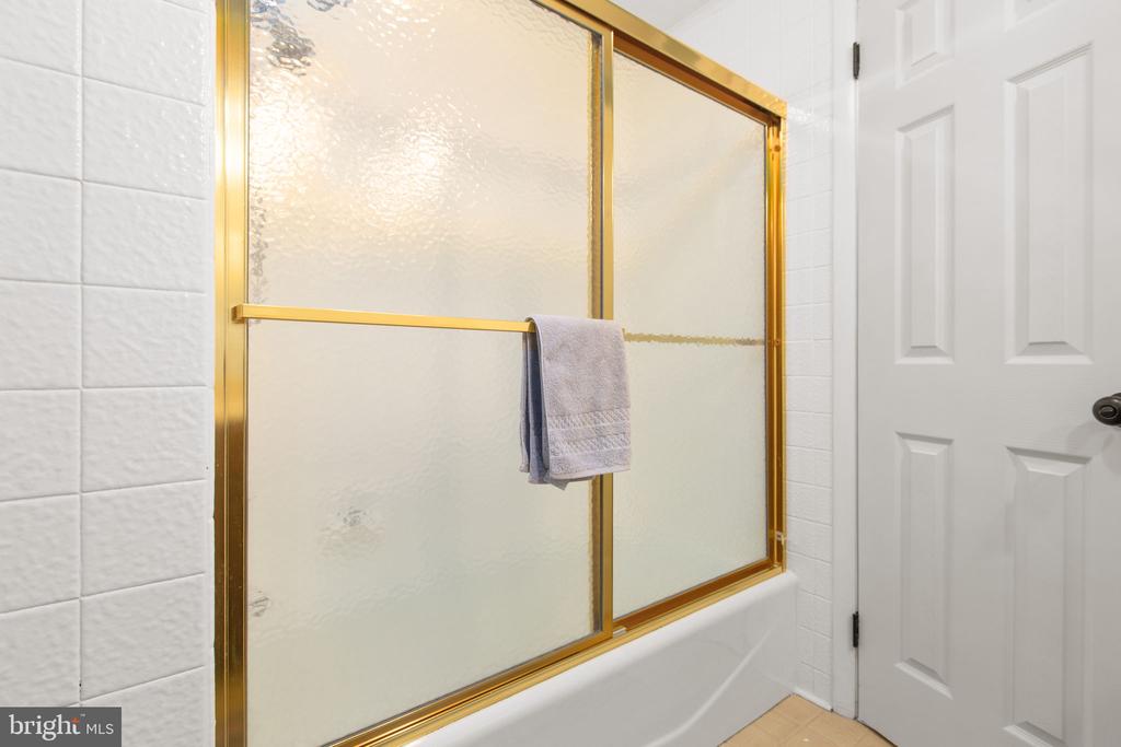 101 SILVER SPRING DRIVE