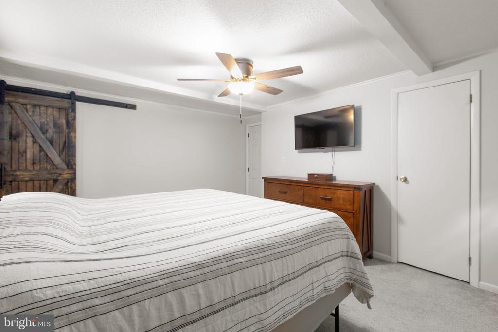 101 SILVER SPRING DRIVE