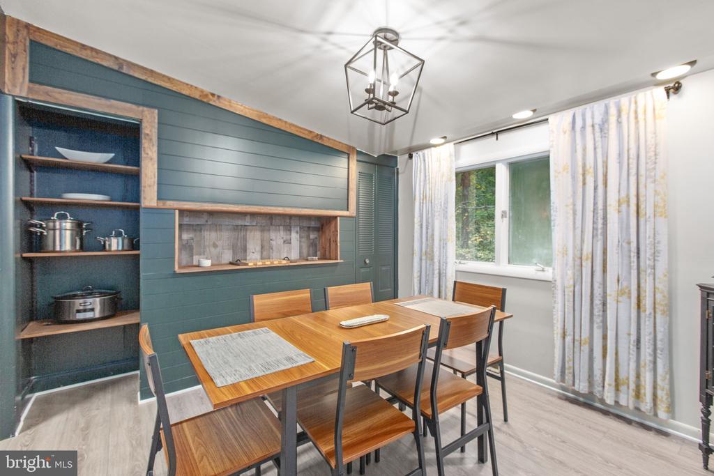 101 SILVER SPRING DRIVE