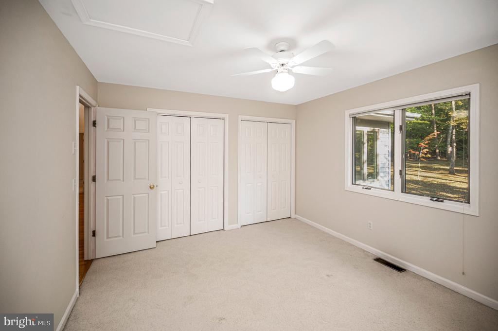 135 EDGEMONT CIRCLE