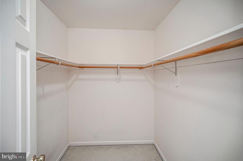 135 EDGEMONT CIRCLE