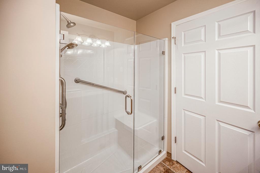 135 EDGEMONT CIRCLE
