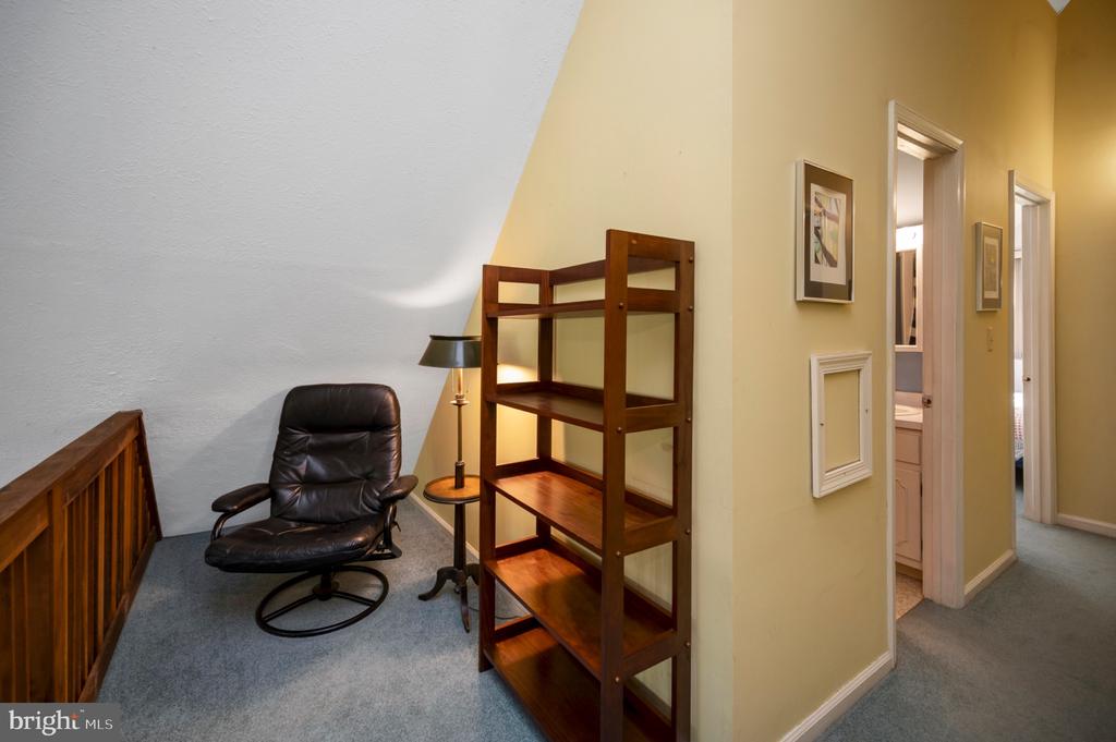 3607 LAKEVIEW PARKWAY