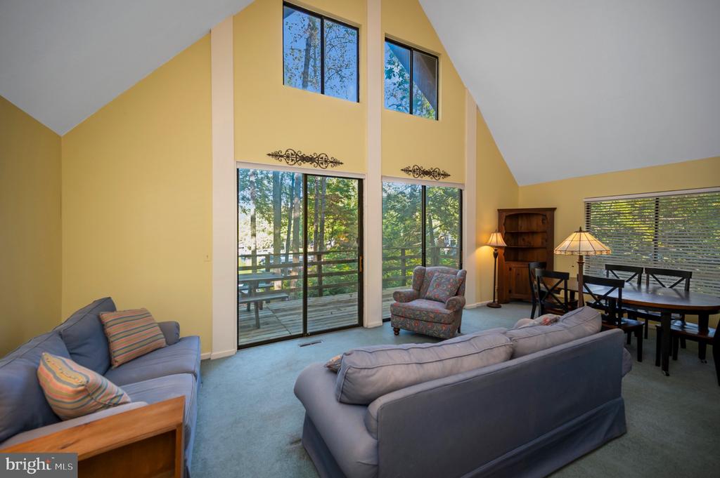 3607 LAKEVIEW PARKWAY