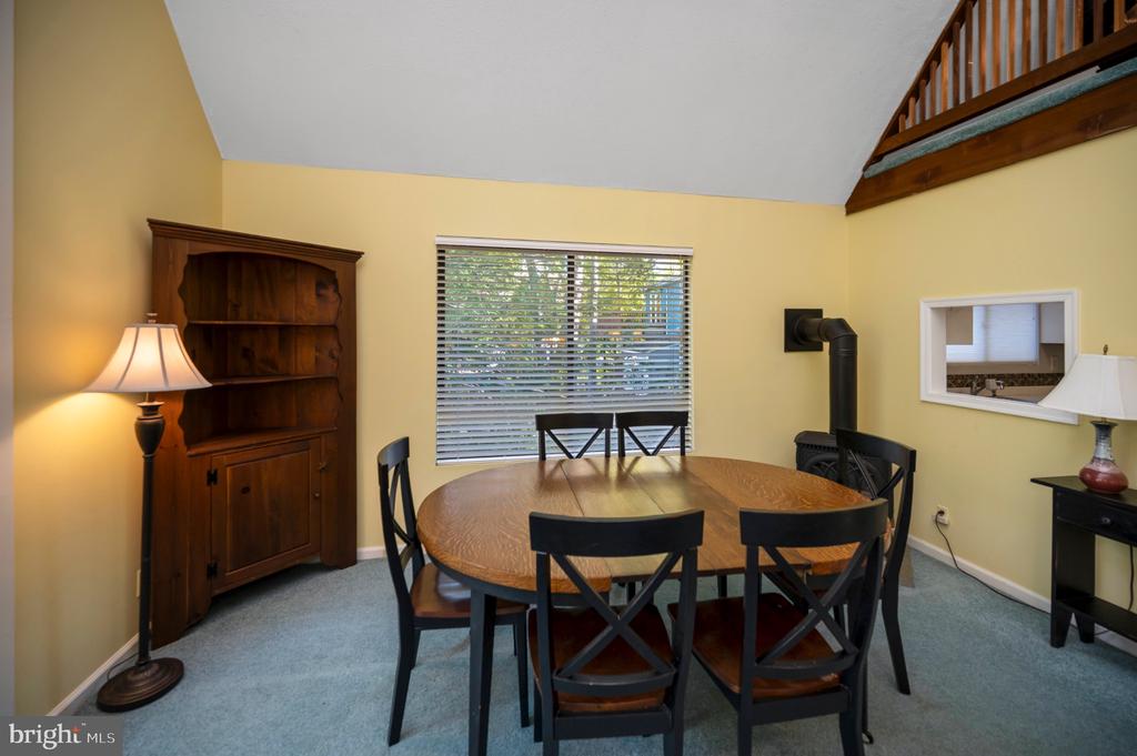 3607 LAKEVIEW PARKWAY