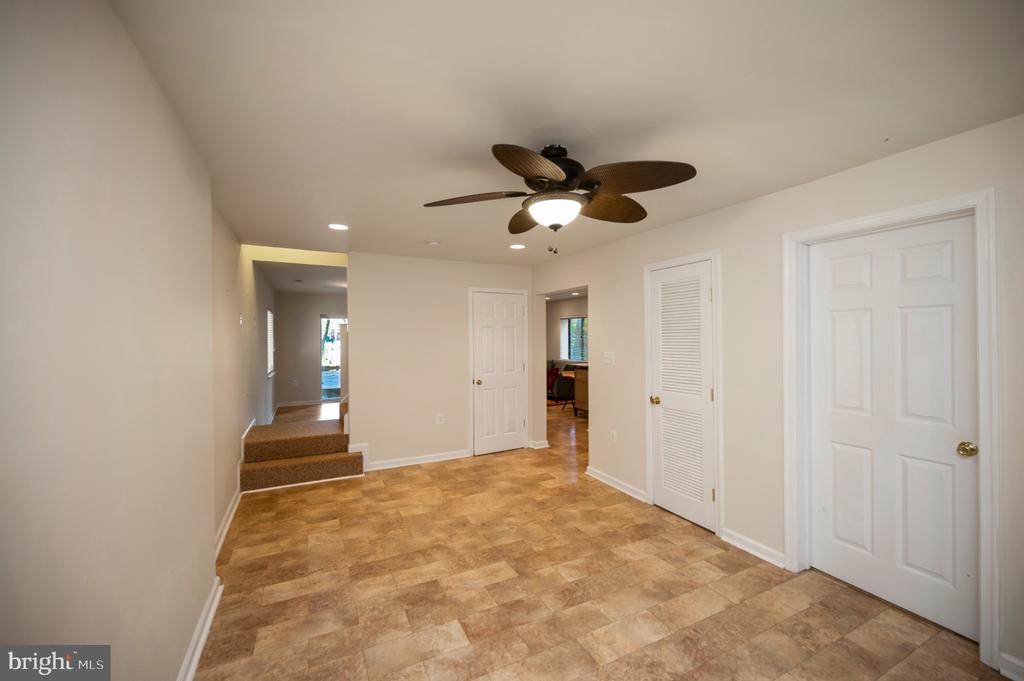 3607 LAKEVIEW PARKWAY