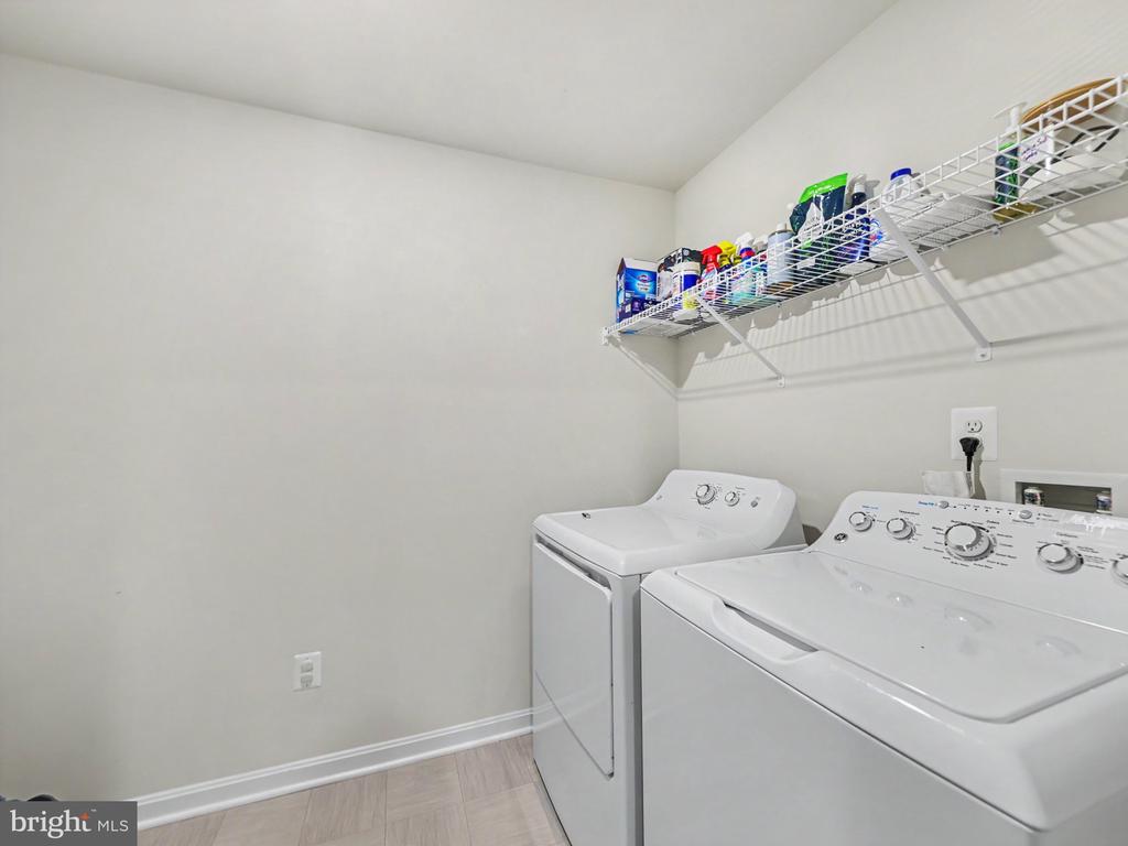 3282 WHITE TAIL DRIVE