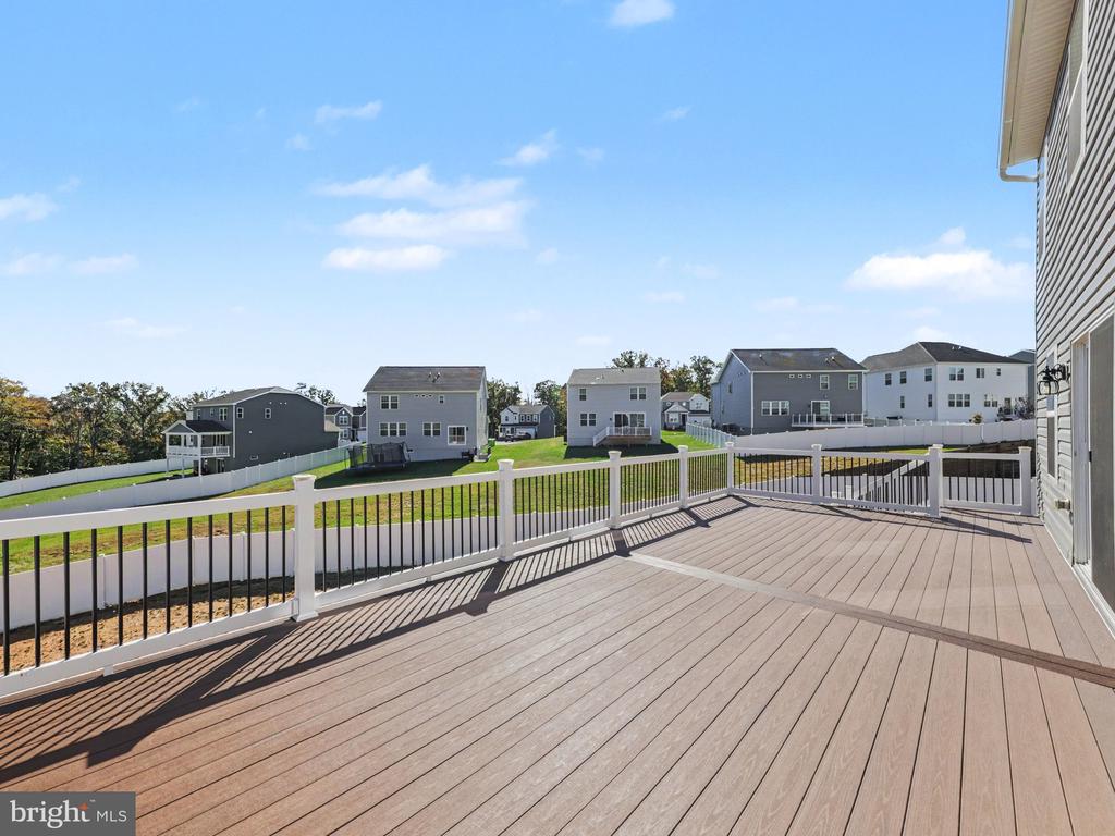3282 WHITE TAIL DRIVE