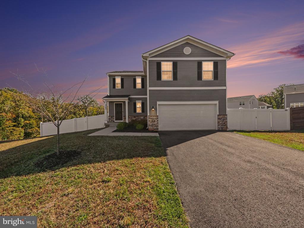 3282 WHITE TAIL DRIVE