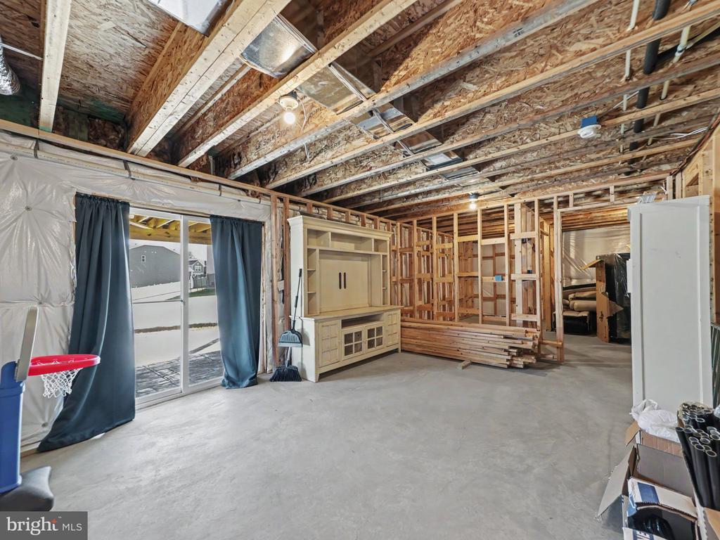 3282 WHITE TAIL DRIVE