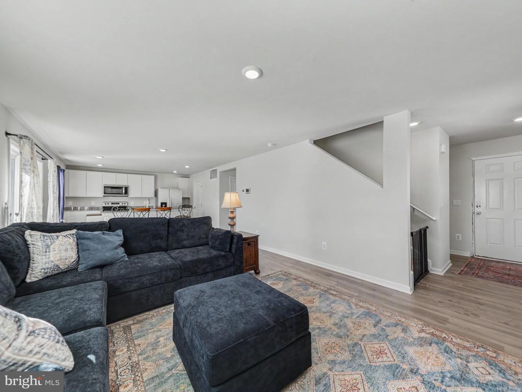 3282 WHITE TAIL DRIVE