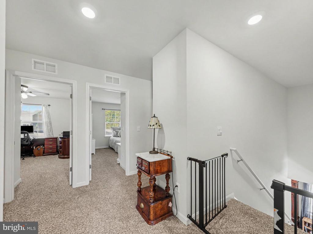 3282 WHITE TAIL DRIVE