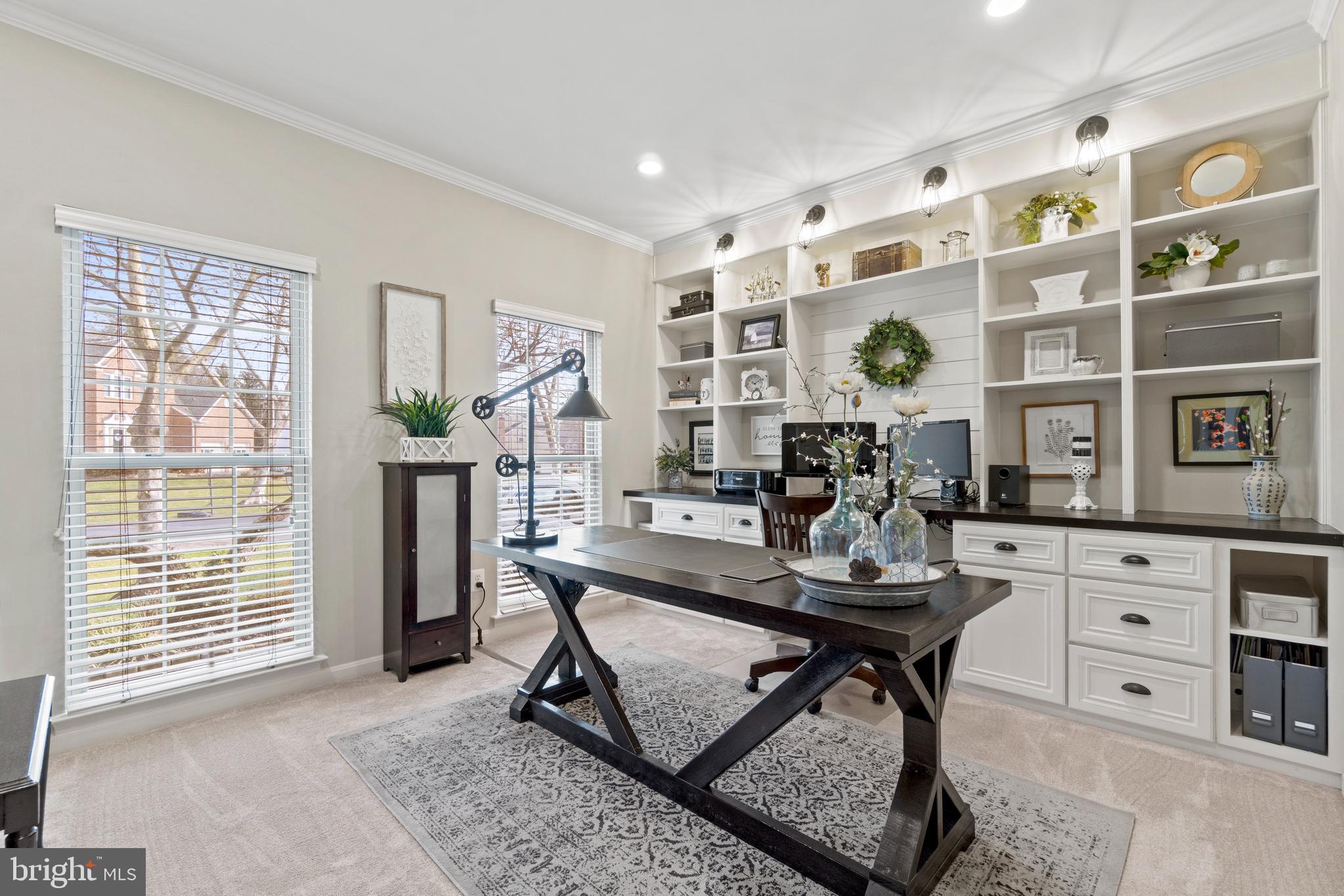 8040 ARCADIAN SHORE COURT